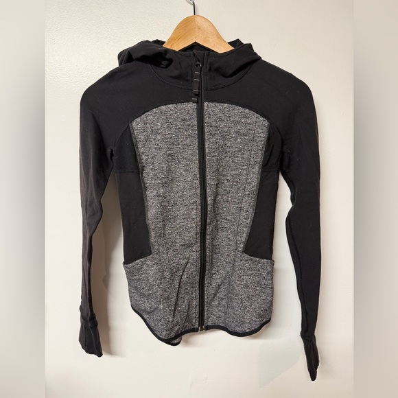 Ivivva Other - Ivivva by Lululemon Girls Full Zip Hoodie
Athletic Jacket Size 10